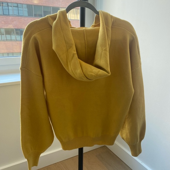 ⚡️SOLD⚡️ Philosophy Lace Up Sweater - Picture 2 of 4